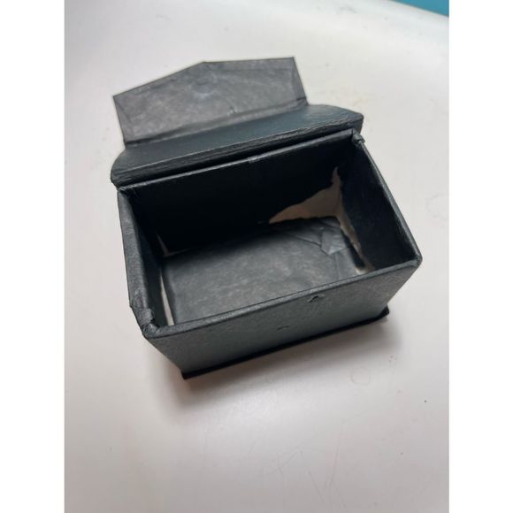 Clearwater Beach Shark Etched Paper Weight - Picture 3 of 6